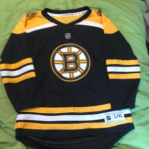 NWOT Unisex Bruins Jersey